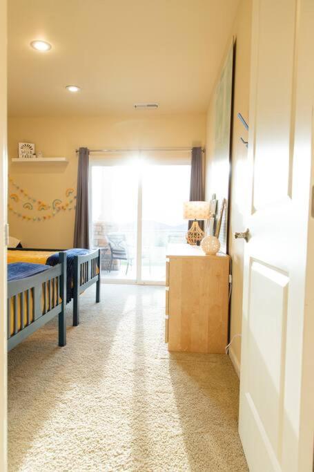 Sunserra Villa! Movie Room, Family Friendly, Bbqs, Pools, Free Golf! Quincy Exterior photo